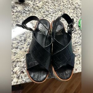 Vince Camuto Black Croc-Embossed Platform Slingback Sandals